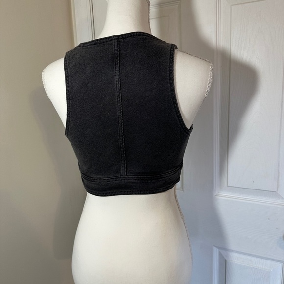 Wild Fable halter top. - Picture 2 of 9